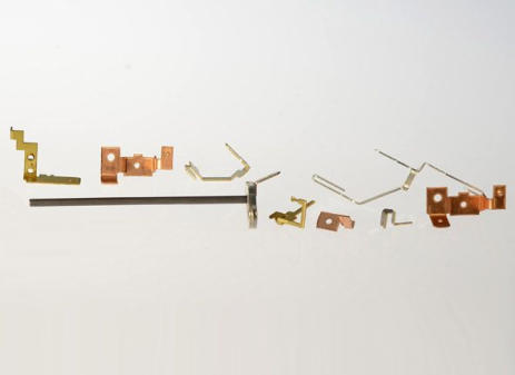 Kovinski izdelki za avtomobilsko industrijo